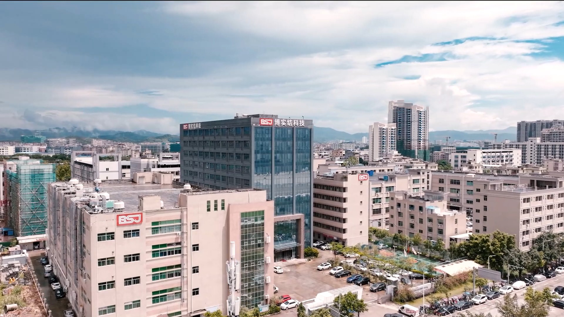 博實結成功完成DeepSeek大(dà)模型本地(dì / de)化部署，構築AI驅動型增長新範式